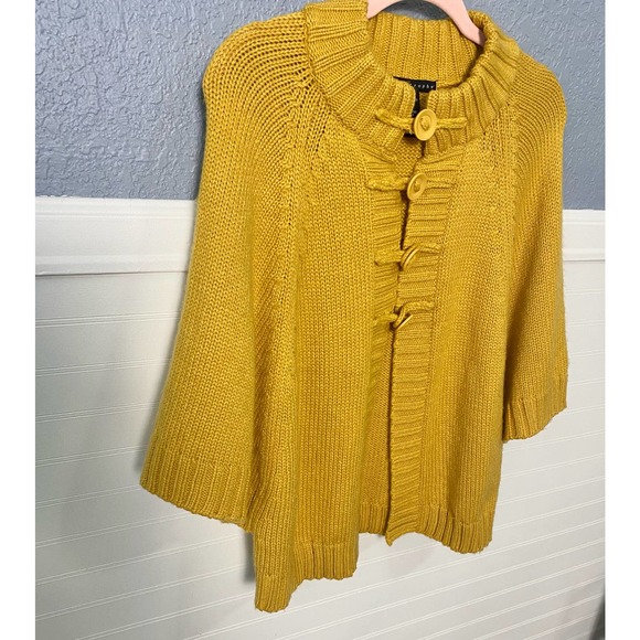 Apostrophe Sweaters - Apostrophe Vintage Yellow Knit Button Down Cardigan Sweater